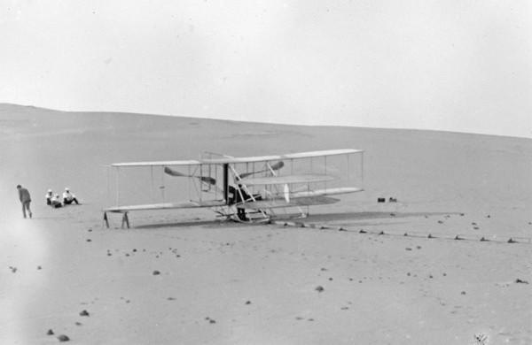 <p>October 24, 1911 - Orville Wright remains in the air 9 minutes and 45 seconds</p>
