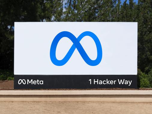 Facebook < > Meta : Zuck Rebrands Company
